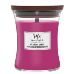 WoodWick Medium Candle - Wild Berry & Beets
